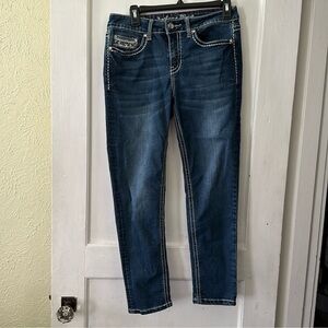 Women’s Antique Rivet Jewel Accents Dark Wash Denim Jeans